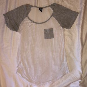 Nollie T-Shirt with Pocket